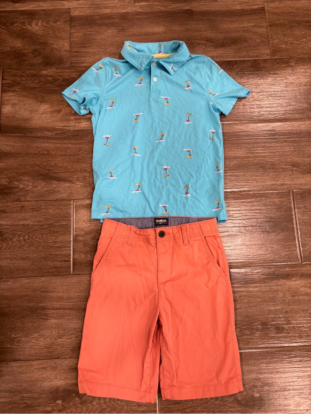 OshKosh B'gosh Boys Sz 8 Shorts & Light Blue Polo Shirt with Palm Print Set